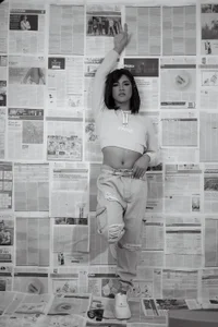Scarleett_22: ♥ Newspaper ♥ ( 5 фото)