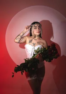 elodie_walker Public Pic 5