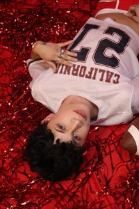 Axel__Evans “May love find us playing on the same team 🏈❤️ Poză