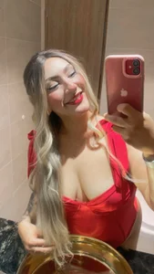 Emily_robertss Sexy Emily!! Bilde 3