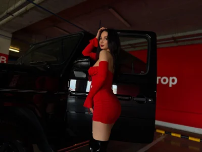 MiaBecky The Lady in red❤️ รูป  3