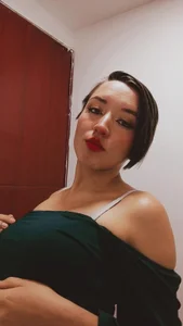 BritneyCastillo Public Bilde 4