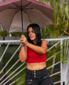 loress_ass_mature A rainy day ☔❤️ Pic 5
