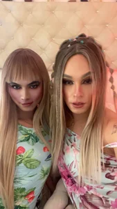 VenusSantana Photos with the beautiful Lilyth Εικόνα