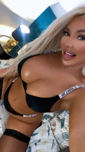 Public od Sarah-Stone  3 snímek