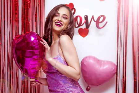 AnnaHarperX kullanıcısının Another type of Valentine's Day albümü -  8 fotoğraf