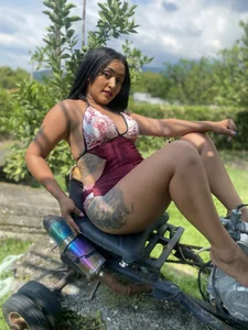 Renata_wilsom appreciating nature Pic 8