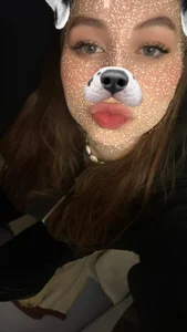 AmandaVyhnal Selfie<3 Pic 2