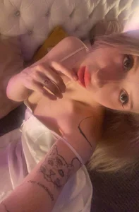 Lewis_and_Marta Marta 사진