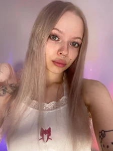 lucy_loy Public Foto 3