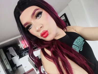 Adela_Beckkers 🫶🏻 Immagine  5