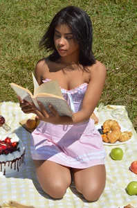 A sweety picnic with me! ♥