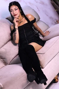 mily_g_ Relaxed, comfortable, and being myself. 🥵💜 Poză 8