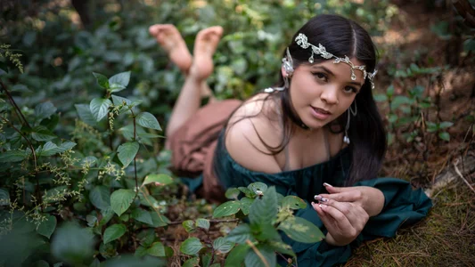 cammiefoalss Whispers of the enchanted forest 🧝🏻‍♀️🌲🤍 Foto 4