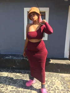 CurvyFaith0 Public 사진 2