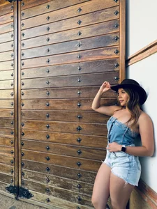 Condes_carmen 🤠 Bilde 3