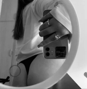 BiggieBoobies Public Foto 6