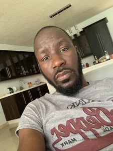 goldenshower2451 Public Pic 4