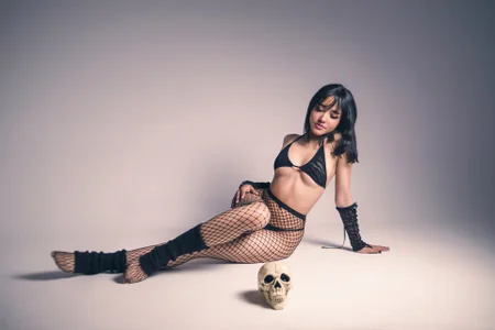 october sensual od ela_petit  2 snímek