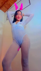 Mila_cams1_: feliz navidad ( 6 фото)