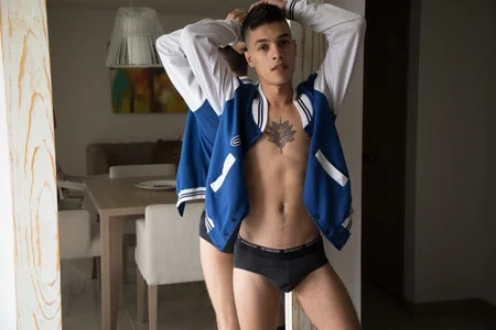 Joanhot420 Public  5. fénykép