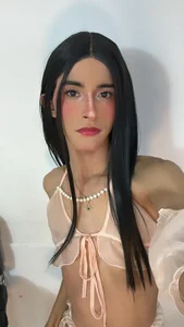 estephany_doll Frist pics of year for u Pic