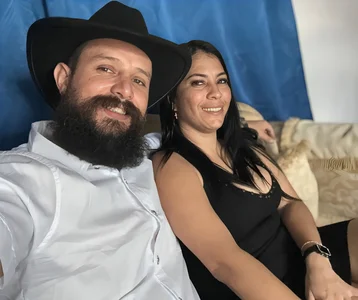 Couple_Gold69 Andrea and Scott's ride  7ট  ি ছবি