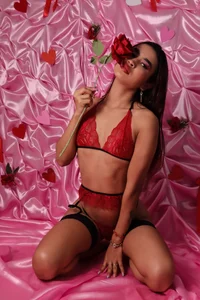 arl_chloeeのValentine's Day between sighs and glances 💗の 6枚の写真