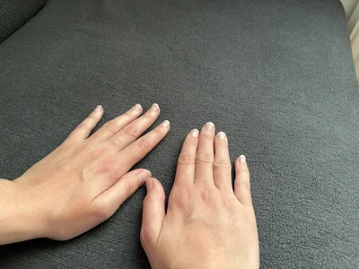 Nicole-Ray •Hands• Εικόνα 2