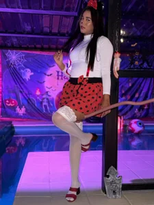 Lia_James_ Happy Halloween 👿👿 Pic 2