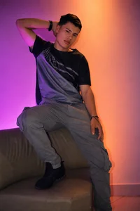 Ethan_Brooks_ BE PART OF MY WORLD AND FEEL THE HEAT Pic 4