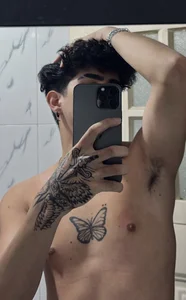 LyleBennett_ kullanıcısının The boy in black albümü -  fotoğraf