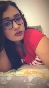 hey dear od Meghann22  2 snímek