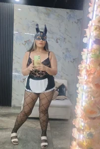 Public od LatinaCalienteMilf  6 snímek