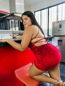 Selenegomezz A good girl 사진 2