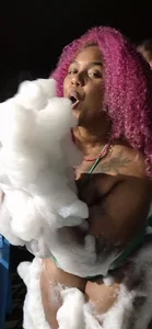 Just_Gissellex sexy dance with a bubble bath in the jacuzzi Immagine  4