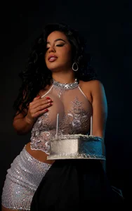 Sofia_Blosom Celebrate with me ! Pic