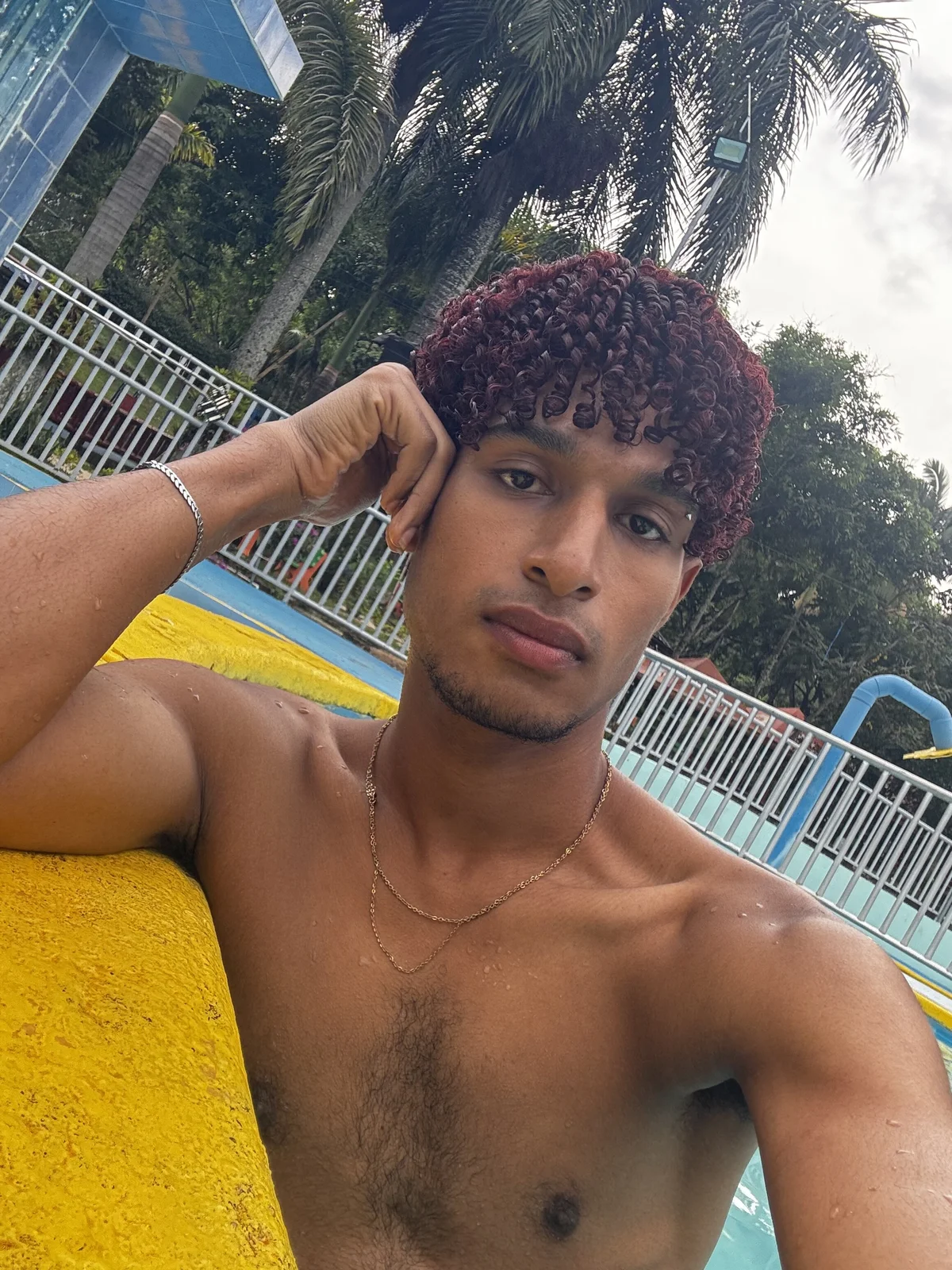 صور Alex_Bloom الرائجة  8046