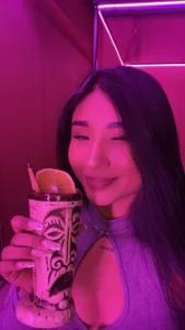 Megan_Lim I offer you ♥ Foto