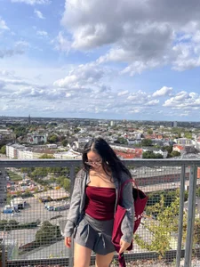 LunaMeei: Public ( 2 фото)