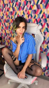 LiraBelle be next to me, you won't regret it Pic 4