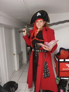 Rae-Suon Public Pic 8