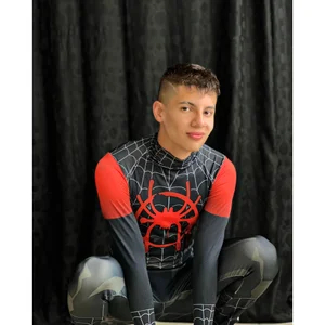 Public de YEICK-17 Foto 2