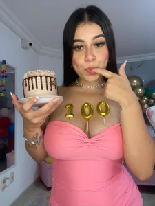 Yuli_16 we reached 100k, an achievement for me, thank you all for your support let's go for more🥳❤️ Pic 4