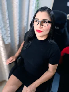 LUCYMILF_SEXY YOU SEXY MISTRESS⭐ Pic