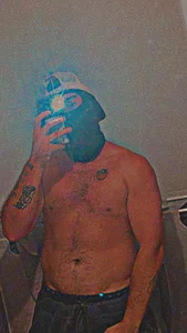 JohnJon8803 Public Pic