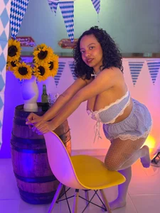 CandelaCool_ Oktoberfest 🍻🥨🔰 Pic