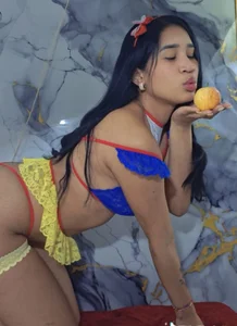 alisoom_ Public Pic 2