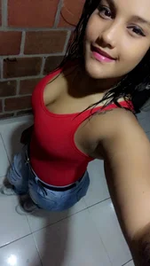 lilithmoon5 How does the red look on me?🔥😈 Poză 4
