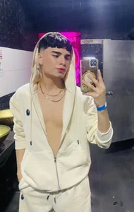 Sweet Alex🍓 od Twink_sweet69  7 snímek